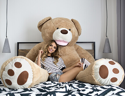 Gros ours en peluche